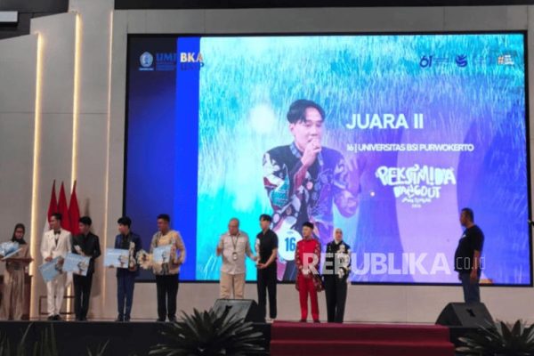 Mahasiswa UBSI Kampus Purwokerto raih juara 2 dangdut putra di ajang Peksimida Jawa Tengah 2026
